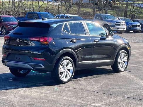 Used 2024 Buick Encore GX Preferred w/ Comfort Package image 3