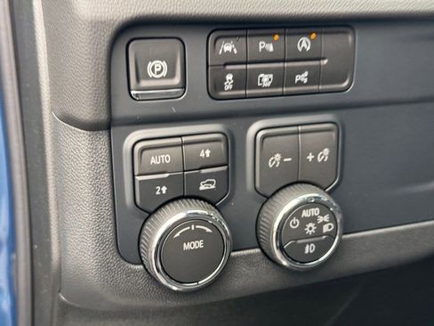 New 2025 Chevrolet Tahoe Premier image 15