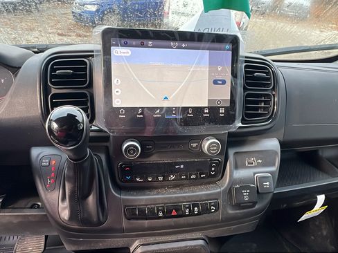 Used 2025 RAM ProMaster 2500 w/ Premium Convenience Group image 28