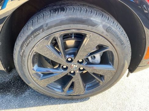 Used 2025 Buick Envision Sport Touring image 8