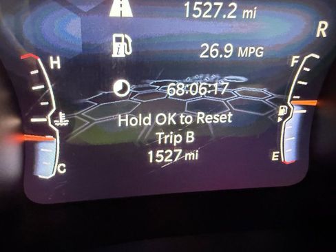 New 2026 Jeep Compass Latitude image 10