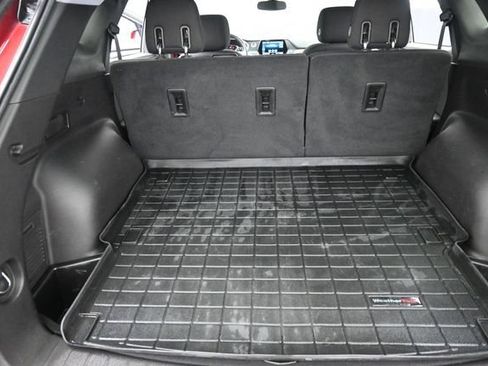 Used 2020 Chevrolet Blazer LT FWD image 26