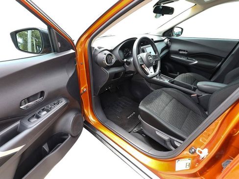 Used 2023 Nissan Kicks SV FWD image 12