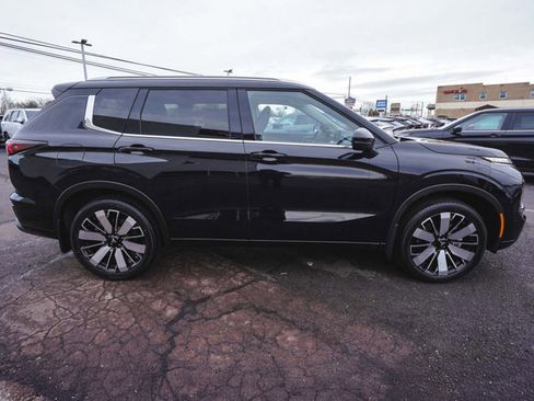 New 2026 Mitsubishi Outlander SEL image 4