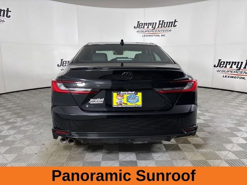 Used 2025 Toyota Camry XSE image 6