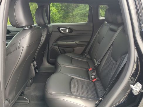 New 2026 Jeep Compass Latitude AWD/4WD image 12