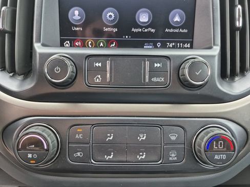 Used 2021 Chevrolet Colorado Z71 w/ Safety Package AWD/4WD image 22