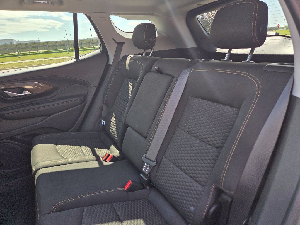 Used 2020 GMC Terrain SLE w/ Driver Convenience Package AWD/4WD image 36