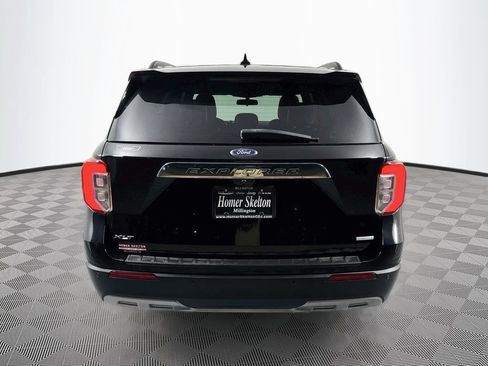Used 2020 Ford Explorer XLT w/ Equipment Group 202A RWD image 6