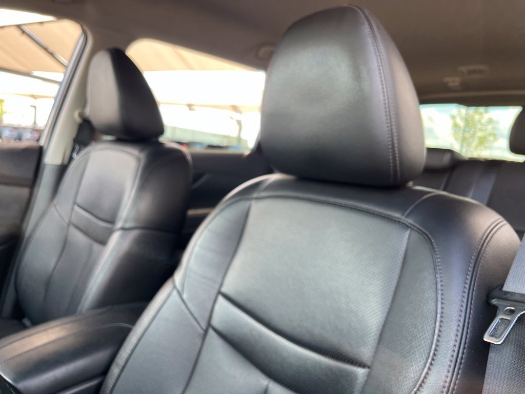 Used 2018 Nissan Rogue SL AWD/4WD image 25