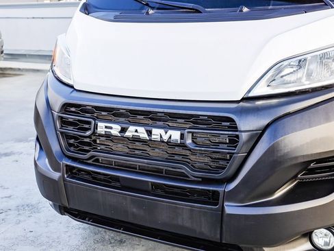 Used 2025 RAM ProMaster 2500 w/ Convenience Group FWD image 6