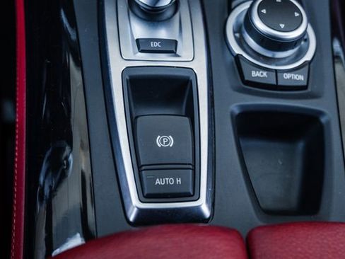 Used 2012 BMW X5 M image 68