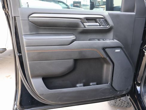 Used 2024 GMC Sierra 2500 AT4 w/ AT4 Premium Plus Package image 22