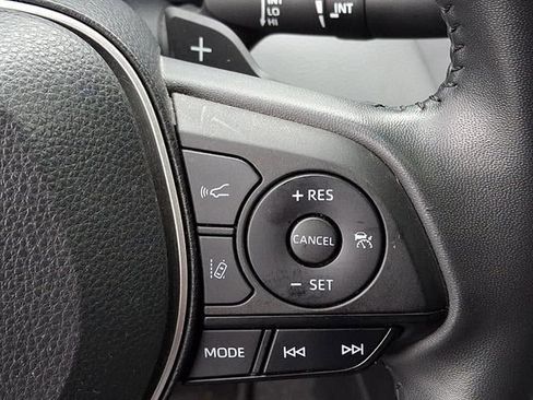 Used 2022 Toyota Corolla SE image 21