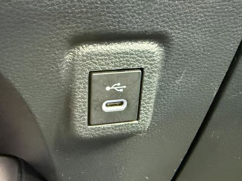 Used 2024 Toyota Corolla LE FWD image 11