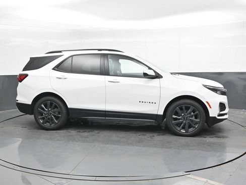 Used 2024 Chevrolet Equinox RS FWD image 5