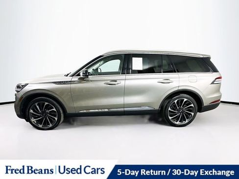 Certified 2023 Lincoln Aviator Reserve w/ Equipment Group 201A image 4