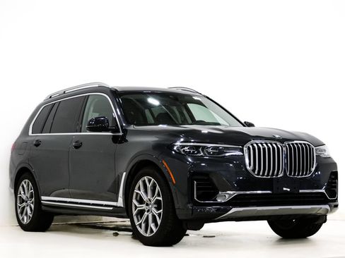 Used 2021 BMW X7 xDrive40i w/ Cold Weather Package AWD/4WD image 1