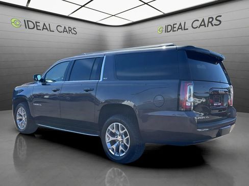 Used 2018 GMC Yukon XL SLT w/ Open Road Package RWD image 4