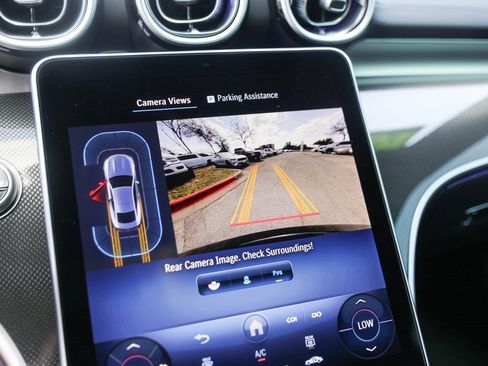 Used 2025 Mercedes-Benz CLE 300 4MATIC Coupe image 17