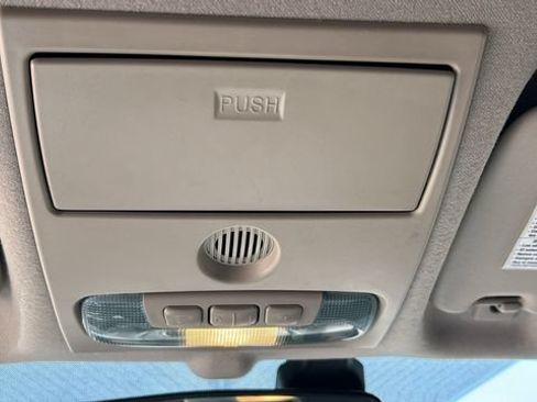 Certified 2018 Ford Fiesta SE FWD image 23