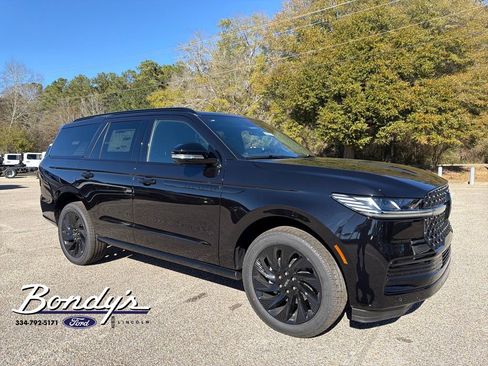 New 2026 Lincoln Navigator Reserve w/ Jet Appearance Package image 1