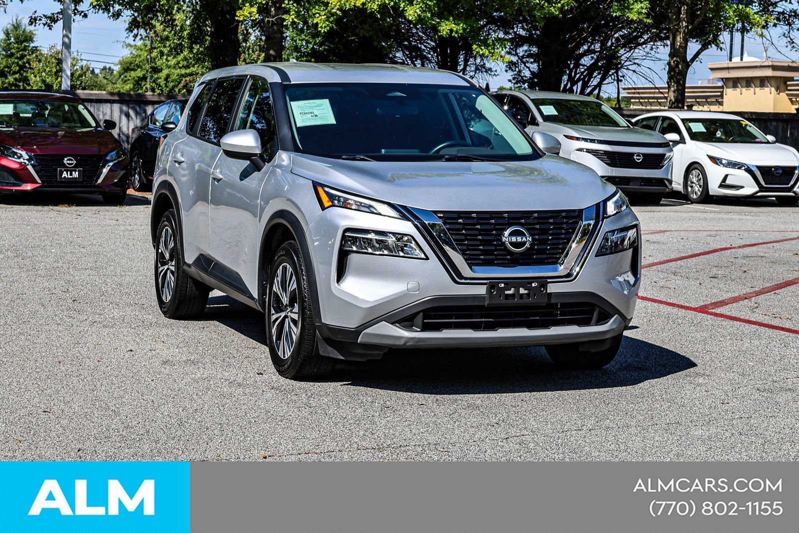 Used 2023 Nissan Rogue SV AWD/4WD image 5