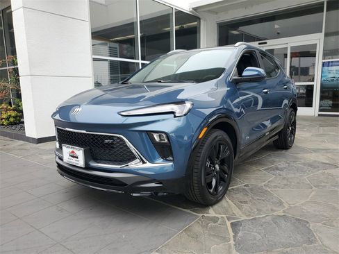 New 2026 Buick Encore GX Sport Touring image 2