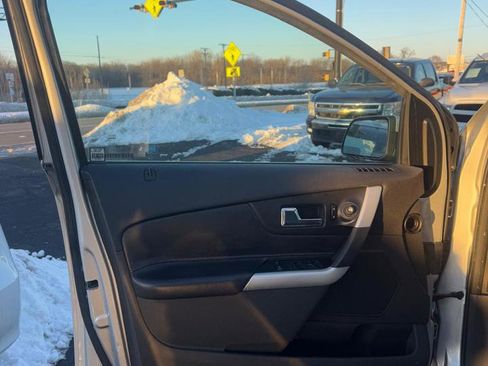 Used 2011 Ford Edge Limited w/ 302A Rapid Spec Order Code image 12