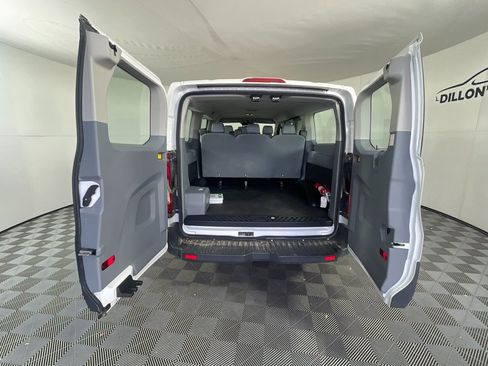 Used 2017 Ford Transit 150 XL image 6