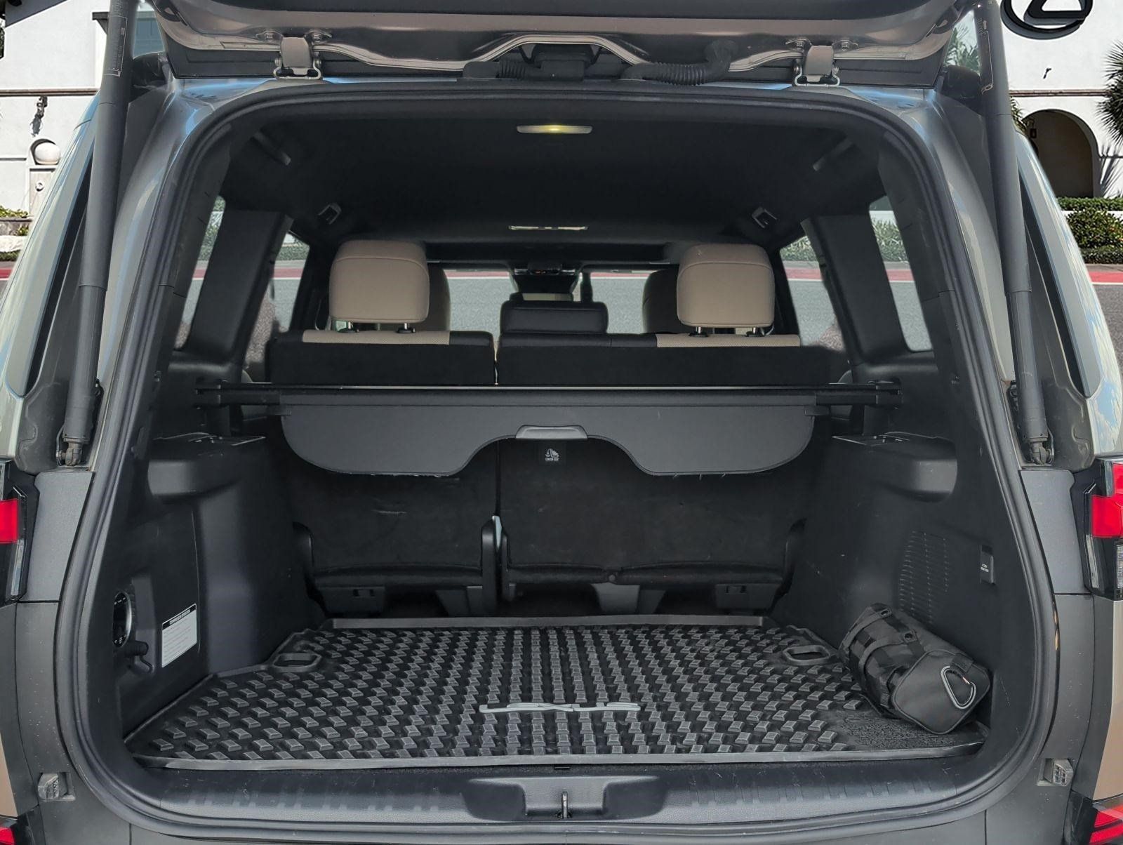 Used 2025 Lexus GX 550 AWD/4WD image 28