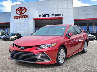 Used 2024 Toyota Camry LE video 2