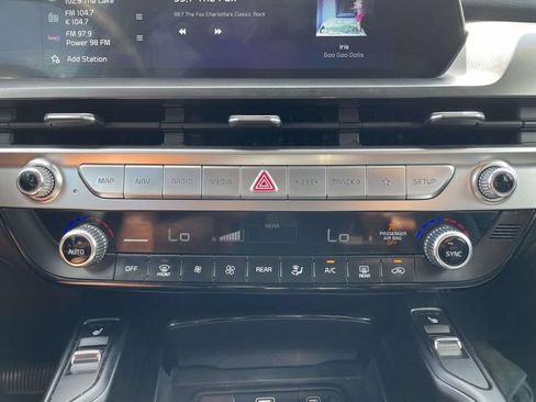 Certified 2024 Kia Telluride S w/ S Sunroof Package FWD image 27