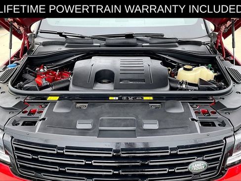 Used 2025 Land Rover Range Rover Sport SE AWD/4WD image 11