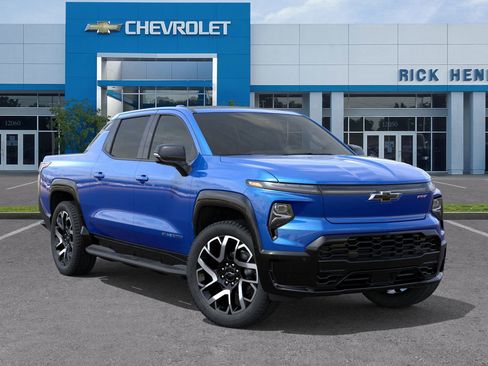 New 2025 Chevrolet Silverado EV RST image 9