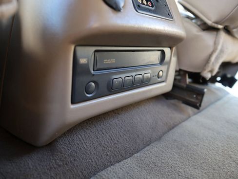 Used 2002 Ford Excursion Limited image 33