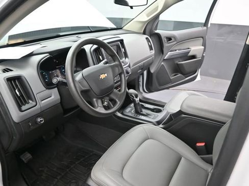 Used 2022 Chevrolet Colorado W/T image 6