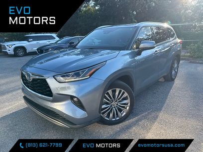 Used 2021 Toyota Highlander Platinum
