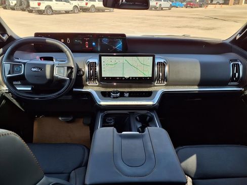 New 2025 Ford Expedition Tremor image 7