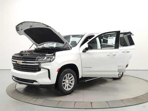 Used 2021 Chevrolet Tahoe LT RWD image 11