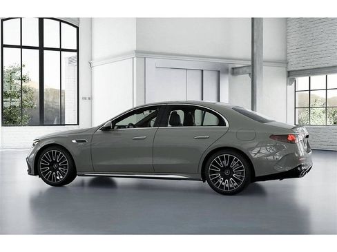 New 2026 Mercedes-Benz E 53 AMG e 4MATIC Sedan image 32