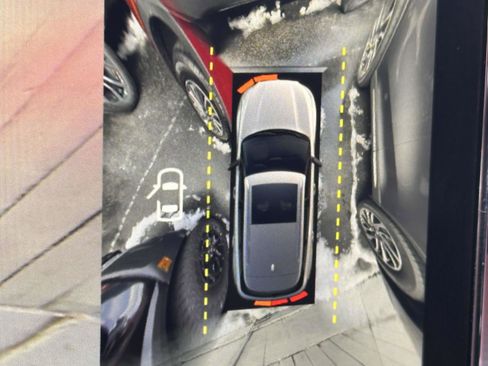 Used 2023 Lincoln Corsair Reserve w/ Equipment Group 201A image 26