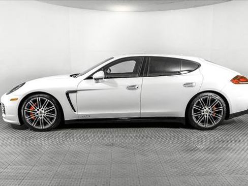 Used 2015 Porsche Panamera GTS AWD/4WD image 3