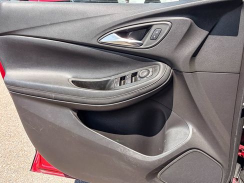 Used 2023 Buick Encore GX Preferred FWD image 41