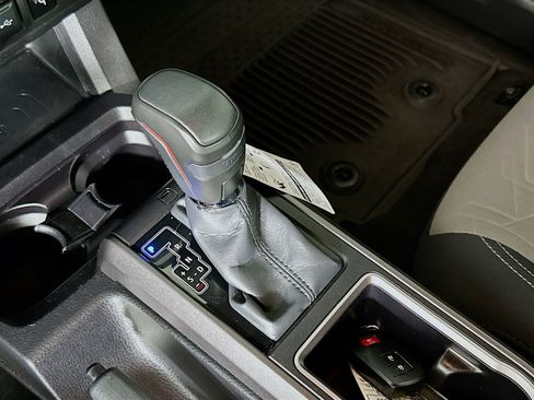 Certified 2023 Toyota Tacoma TRD Sport AWD/4WD image 17