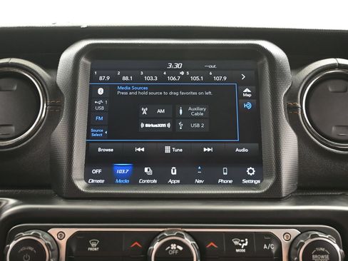Used 2021 Jeep Wrangler Unlimited Sahara AWD/4WD image 35
