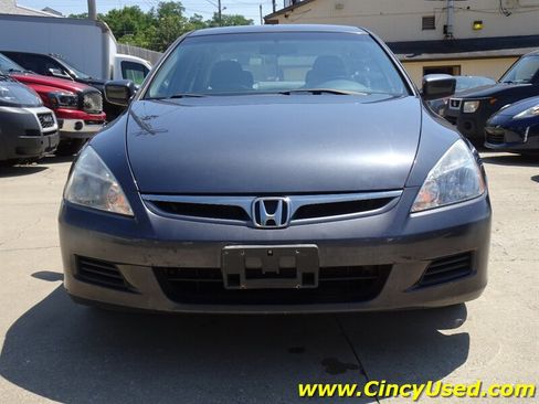 Used 2007 Honda Accord SE image 2