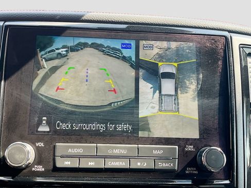 Used 2023 Nissan Titan PRO-4X w/ Pro-4x Convenience Package AWD/4WD image 14