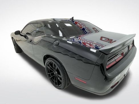 Used 2023 Dodge Challenger SRT Hellcat w/ Driver Convenience Group image 8