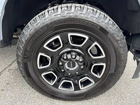 Used 2026 Ford F250 Platinum AWD/4WD image 10